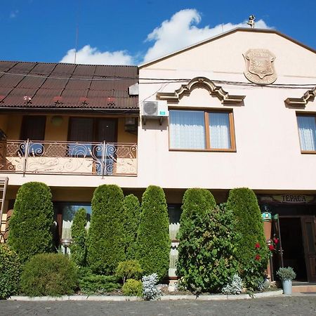 Готель «Вишневий Сад» Mukatschewo Exterior foto